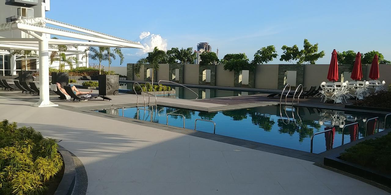 Mactan Newtown Seaview At One Pacific Residence Lapu-Lapu City Exteriör bild